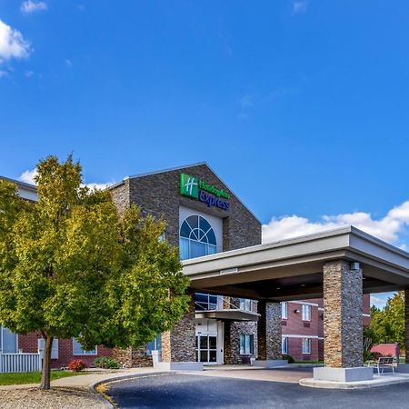 Holiday Inn Express Hotel & Suites Salisbury - Delmar By Ihg Екстериор снимка
