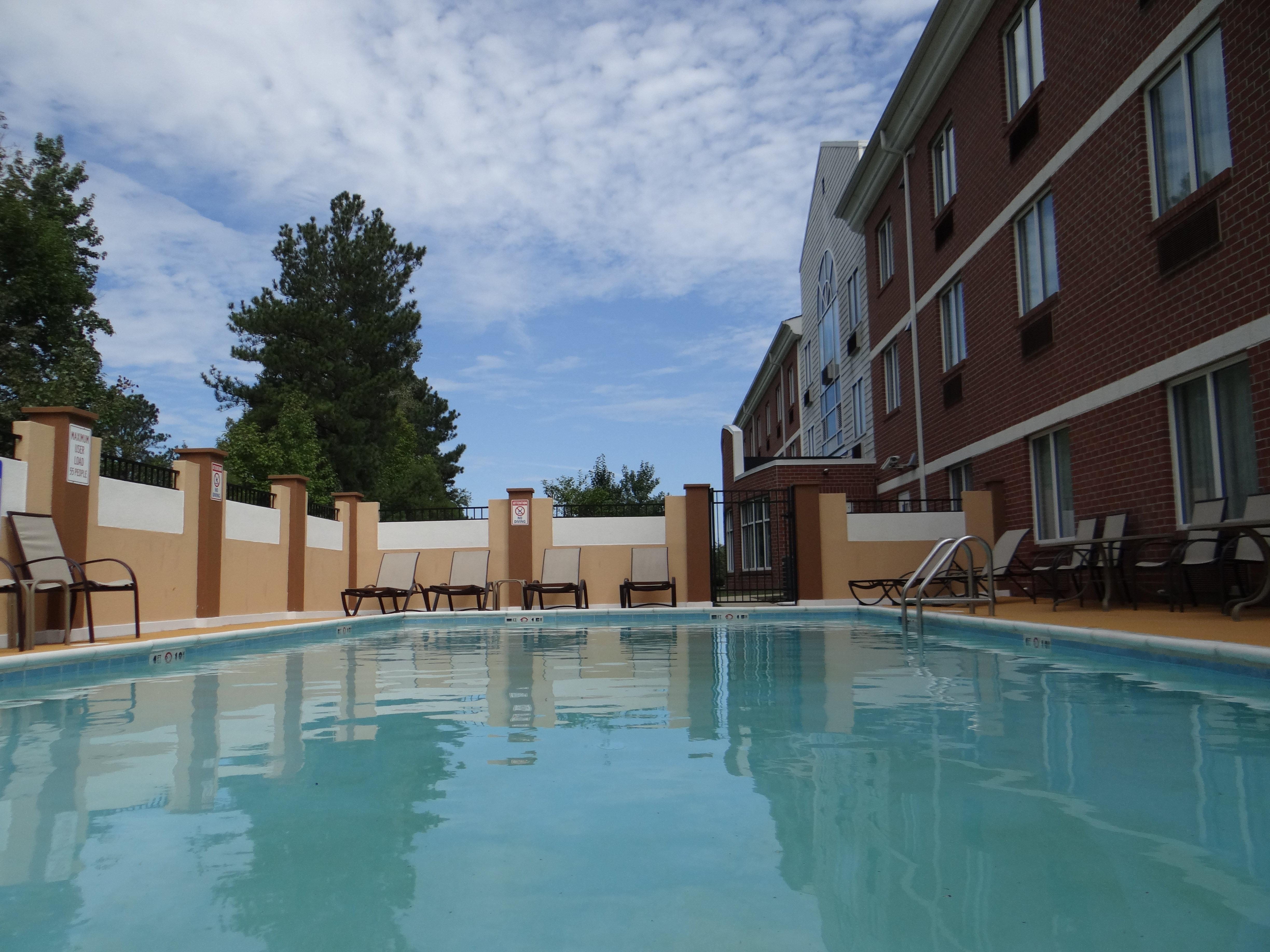 Holiday Inn Express Hotel & Suites Salisbury - Delmar By Ihg Екстериор снимка