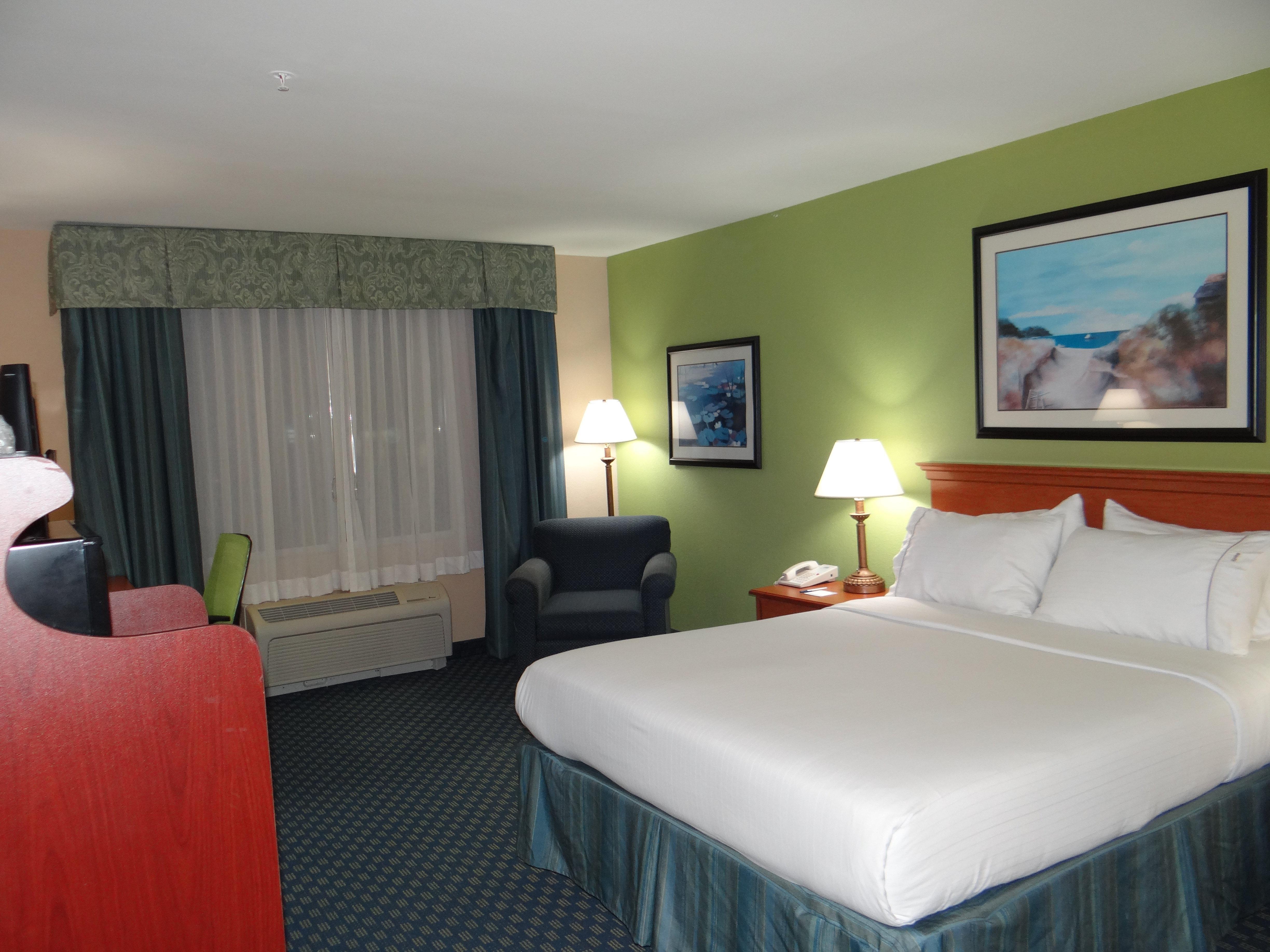 Holiday Inn Express Hotel & Suites Salisbury - Delmar By Ihg Екстериор снимка